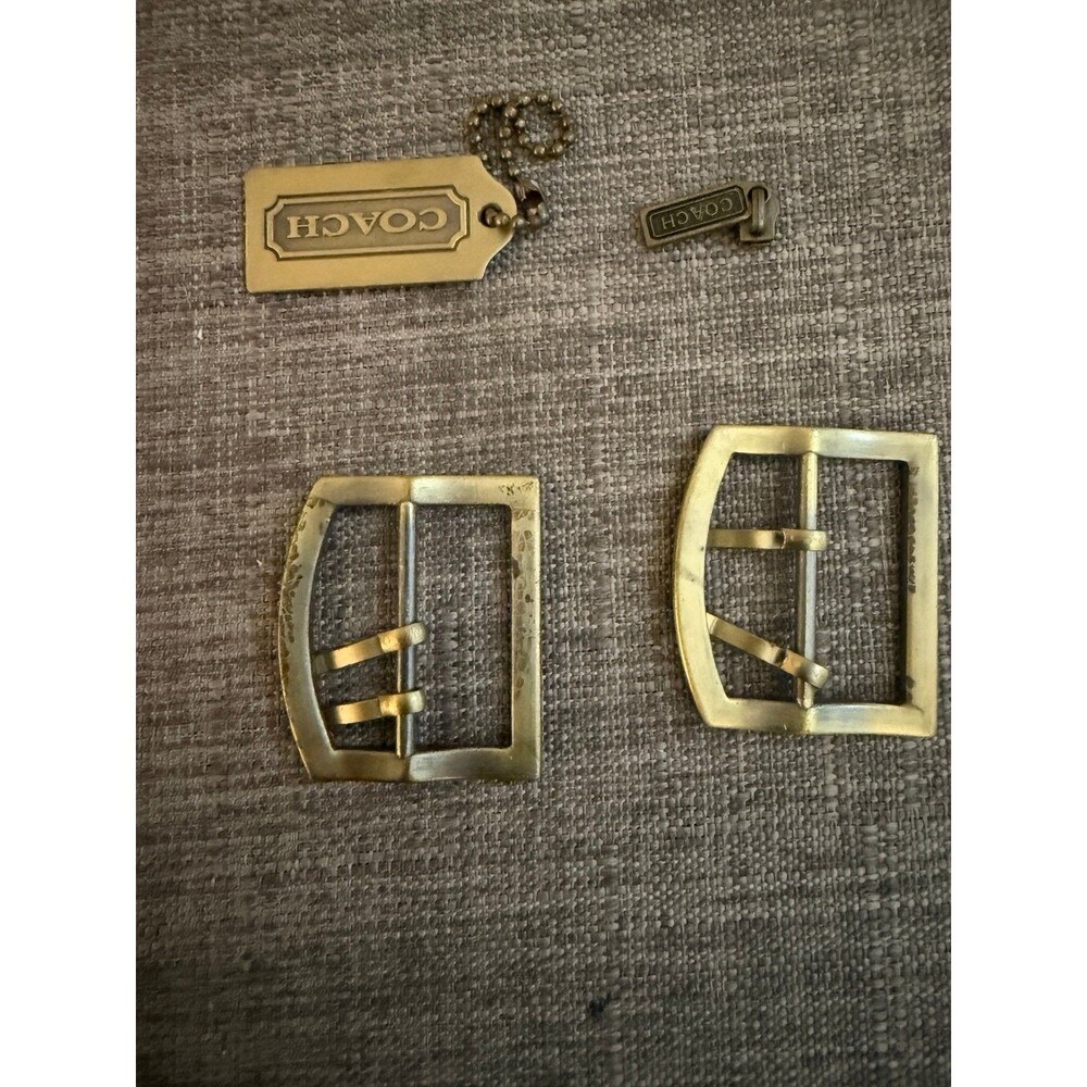 Vintage Lot of COACH Logo Metal Accessories - Picture 7 of 7